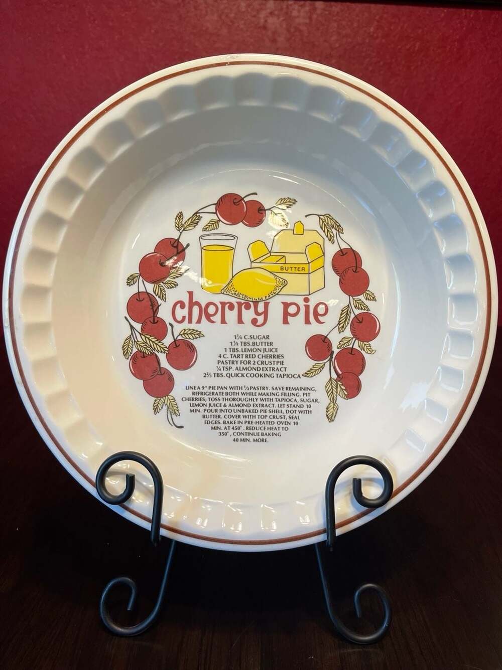 Vintage Hankook Cherry Pie Plate: 1980s Retro Kitchen Bakeware - ,